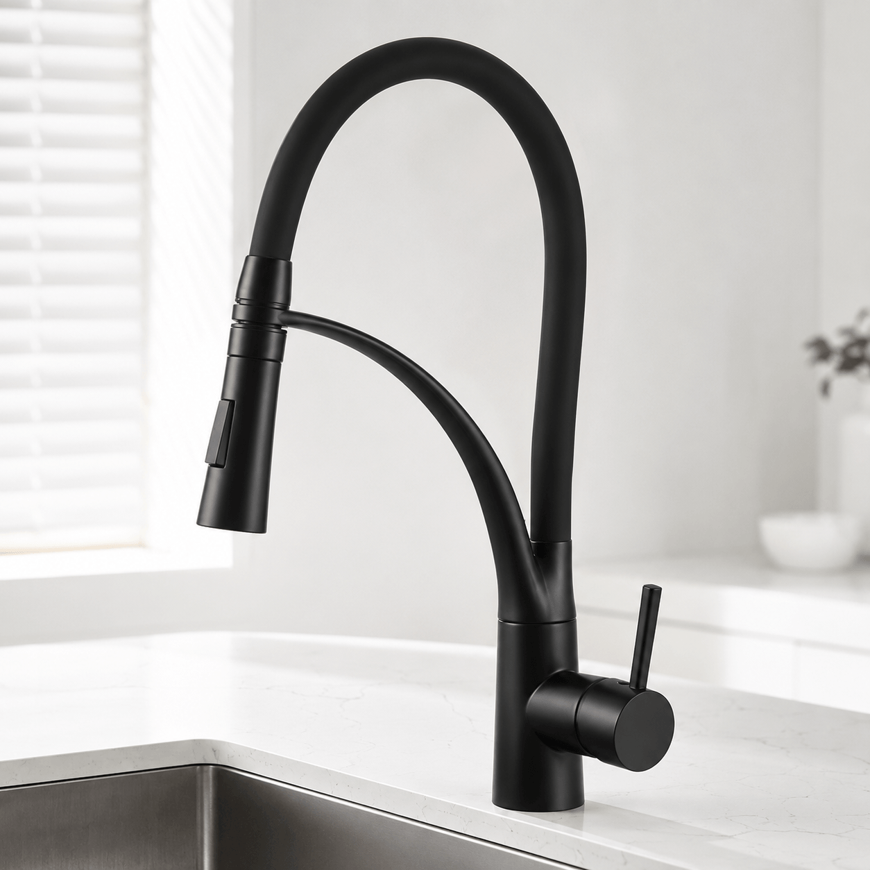 Kitchen Faucet with Sprayer – Single Handle Pull Down Sink Faucet