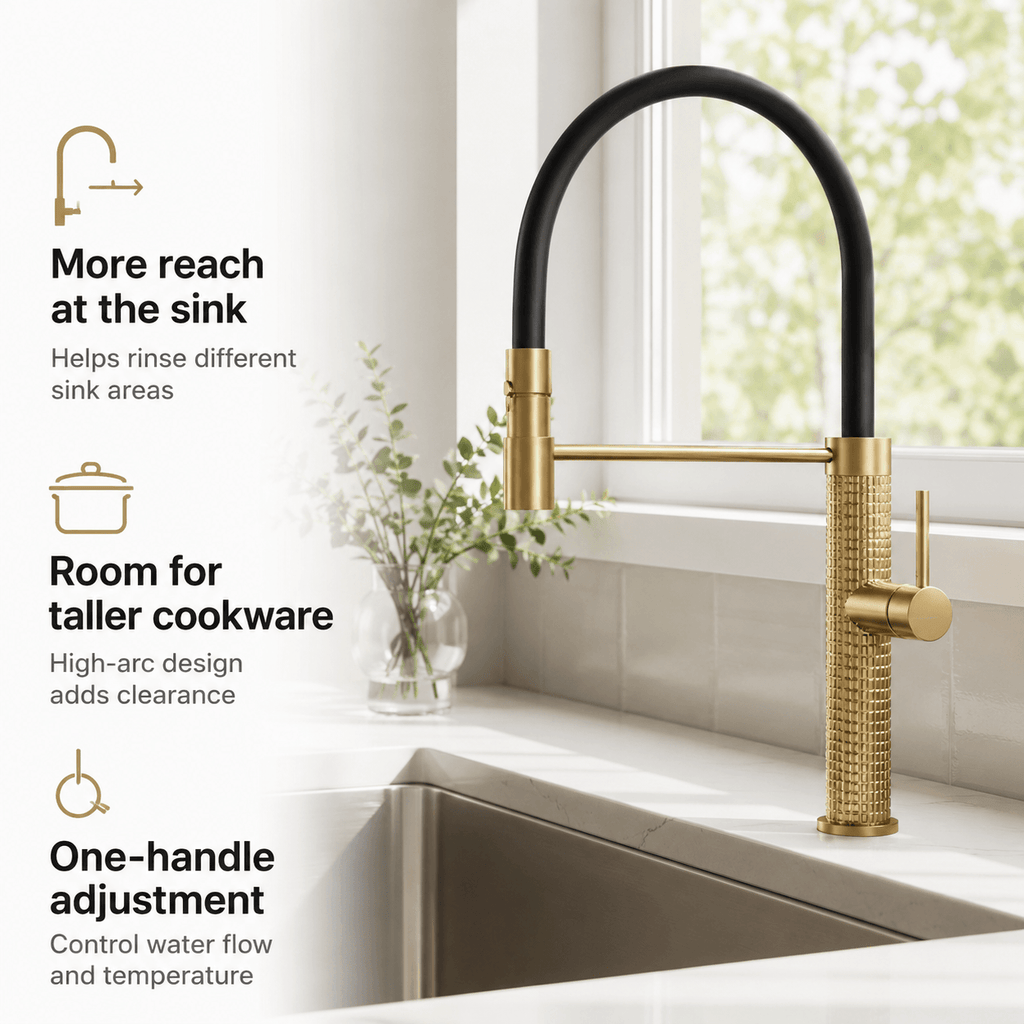 Single Handle Pull Down Kitchen Sink Faucet with Sprayer