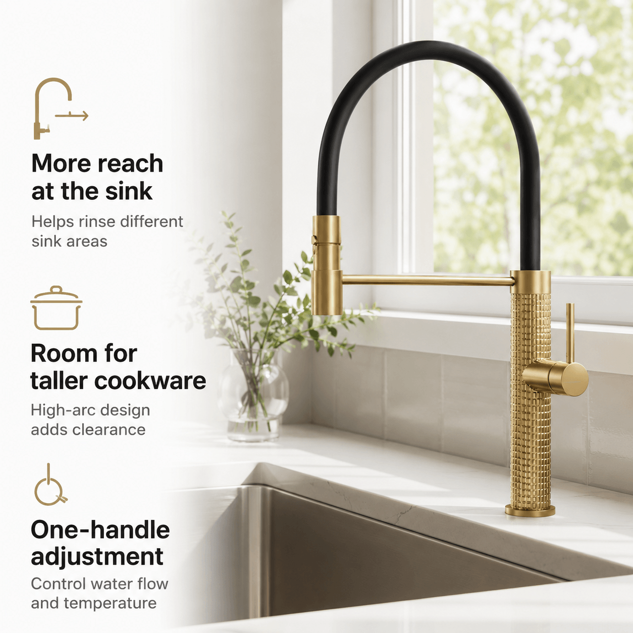 Single Handle Pull Down Kitchen Sink Faucet with Sprayer